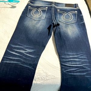 Big Star jeans. Excellent used condition. Size 31L.
